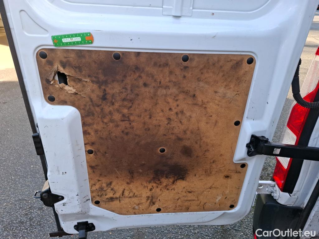  Renault  Master  III Fourgon L3H2 3 5 Grand Confort dCi 135CV BVM6 E6dT #15