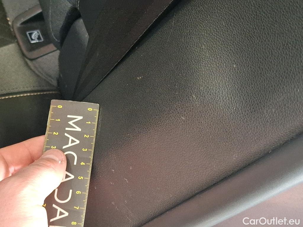  Opel   Grandland X Grandland X GS Line 1.5 130CV BVA8 E6d #29