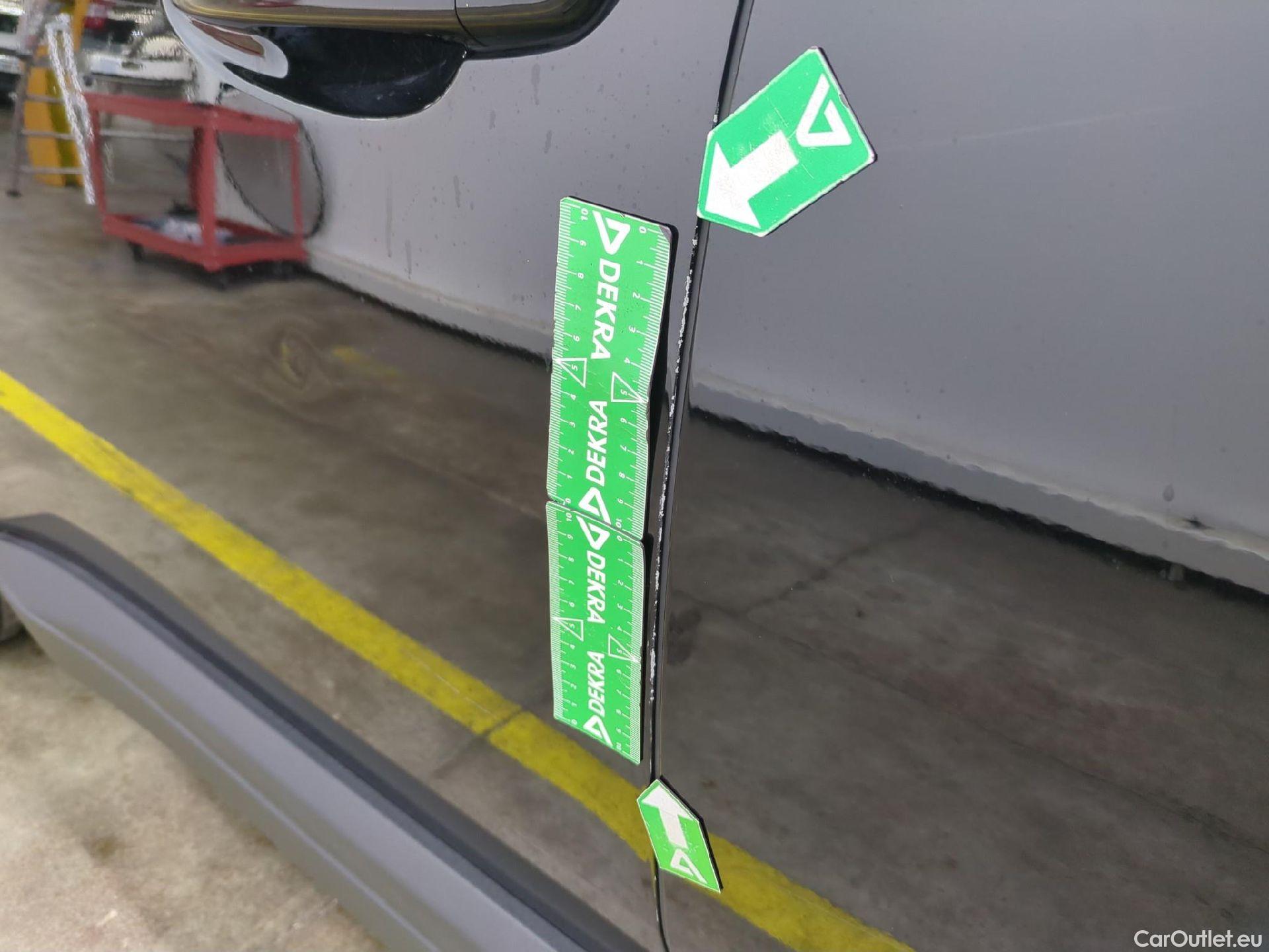  Peugeot  5008  Active Business 1.5 HDi 130CV BVA8 E6d #28