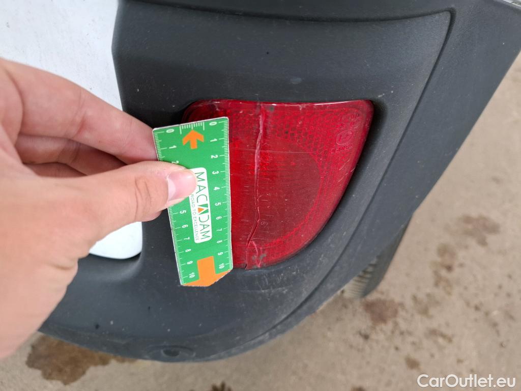  Renault  Kangoo  II Express Maxi Extra (Série Spéciale) 1.5 dCi 95CV BVM6 E6dT #17