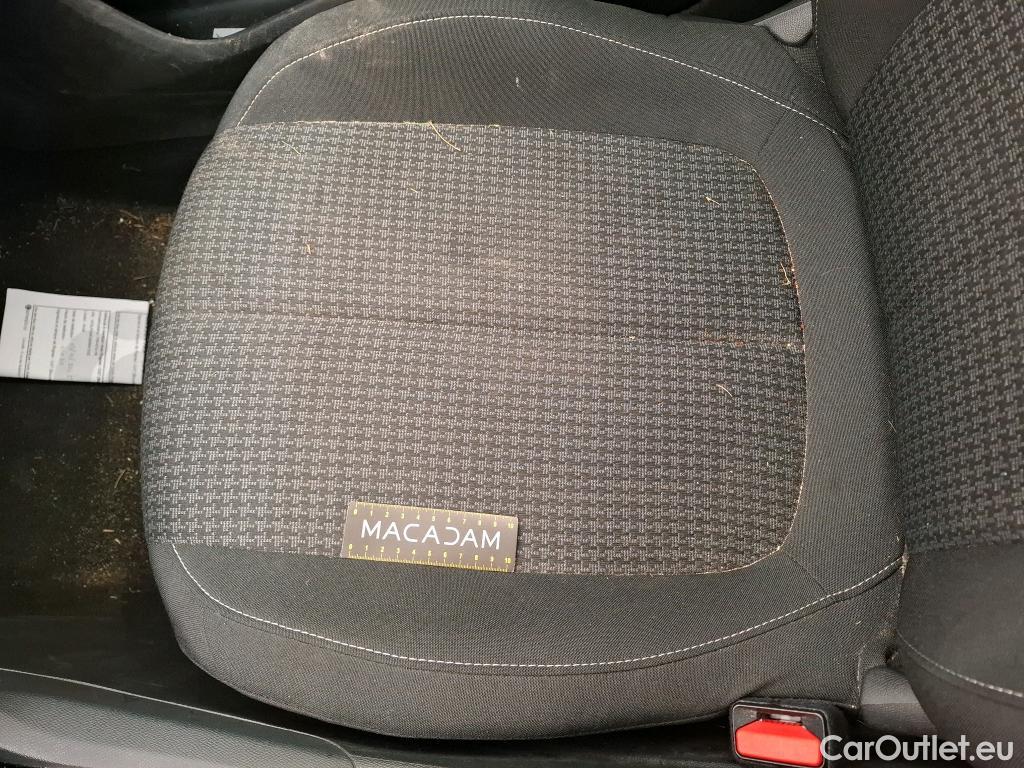  Peugeot  308 PEUGEOT  / 2017 / 5P / Berline Puretech 110 S&S Active Business #28