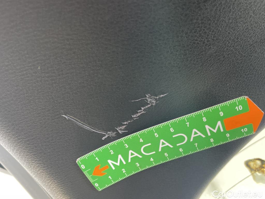  Nissan  Juke NISSAN  / 2019 / 5P / Crossover DIG-T 114 BVM6 Acenta #28