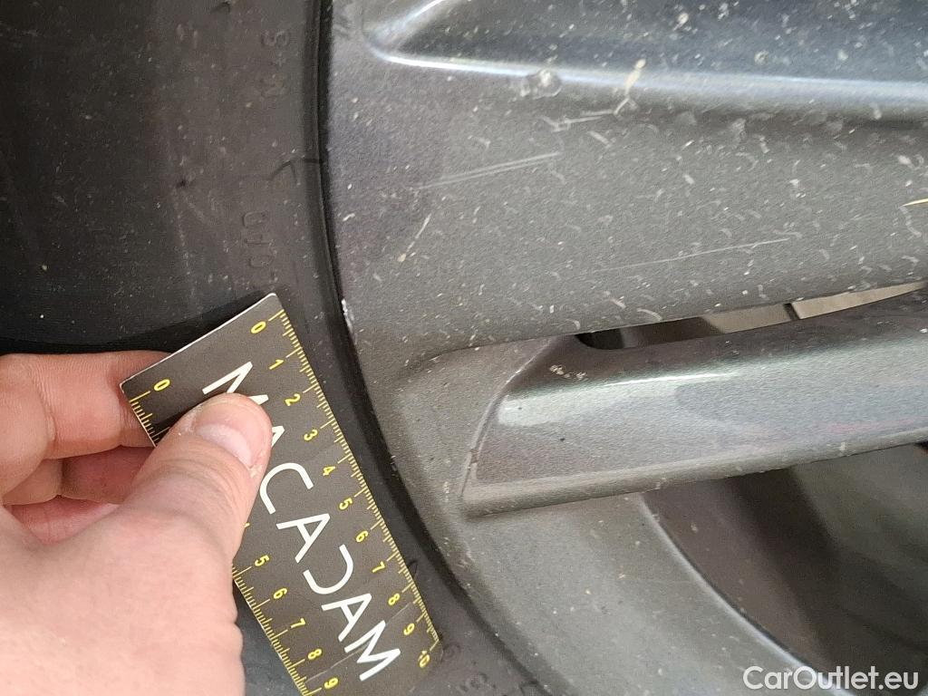  Opel   Grandland X Grandland X GS Line 1.5 130CV BVA8 E6d #20