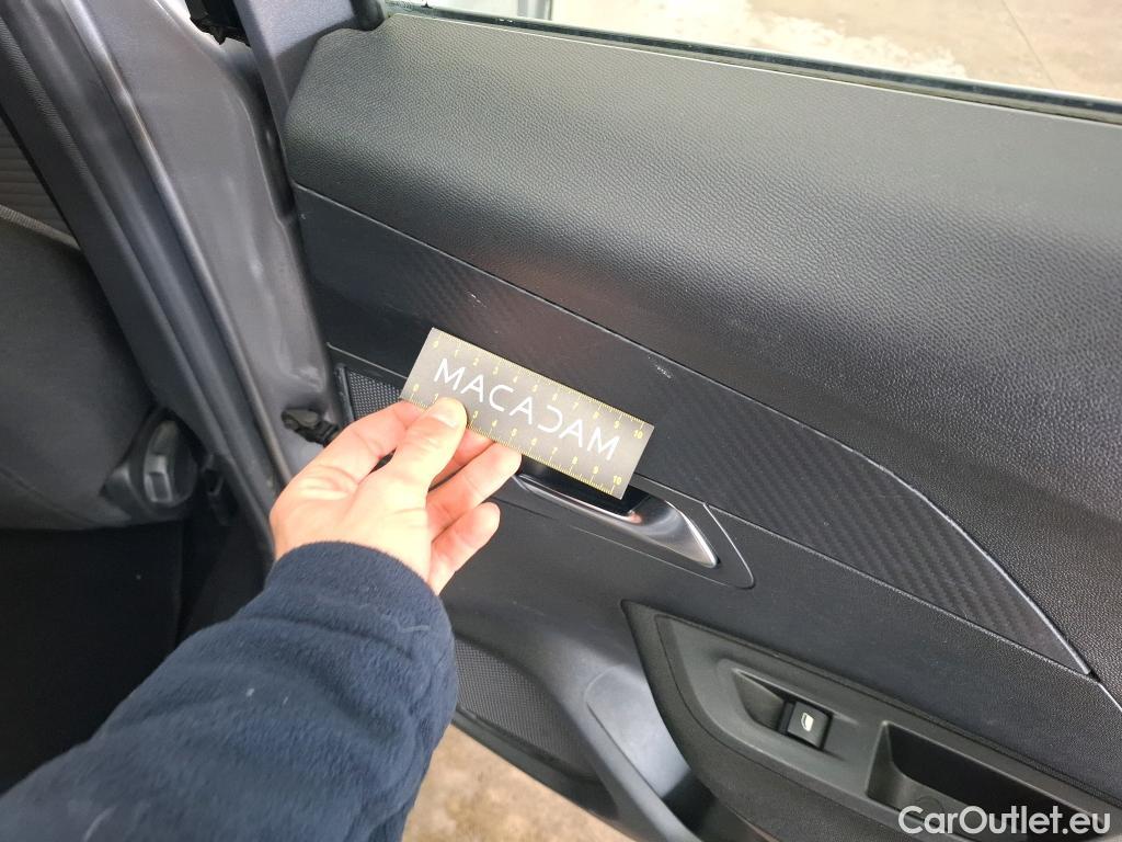  Peugeot  2008  Active Business 1.2 PureTech 100CV BVM6 E6d #31