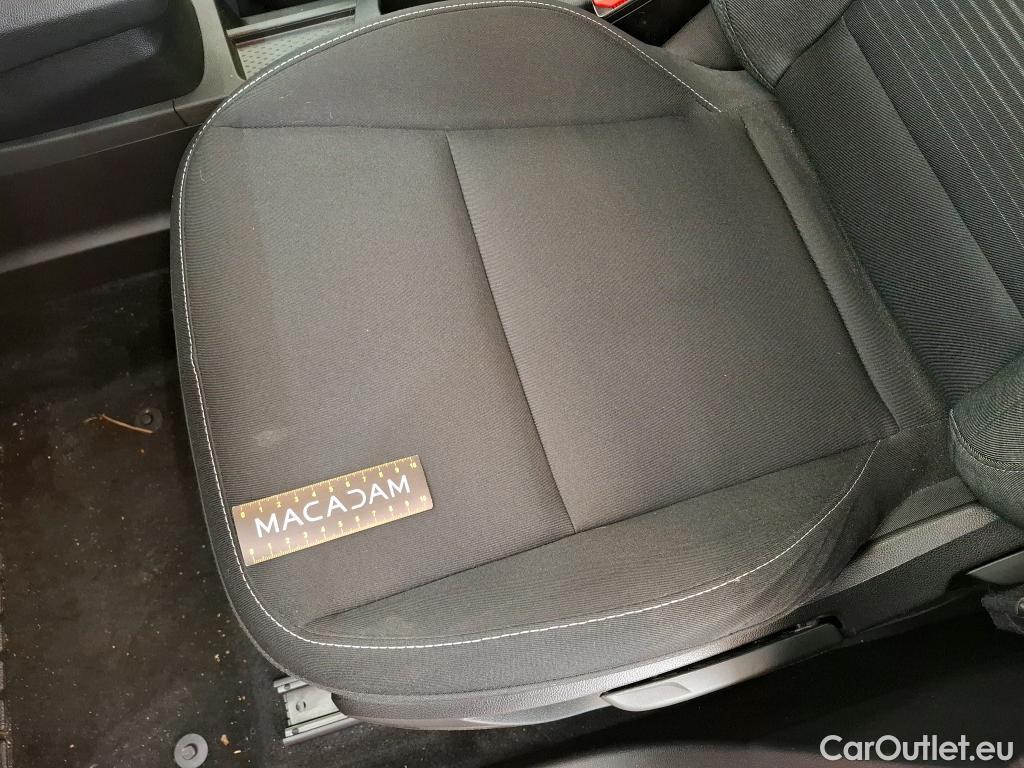  Renault  Captur  II Business 1.6 E-TECH Plug-in 160CV BVA6 E6d #23