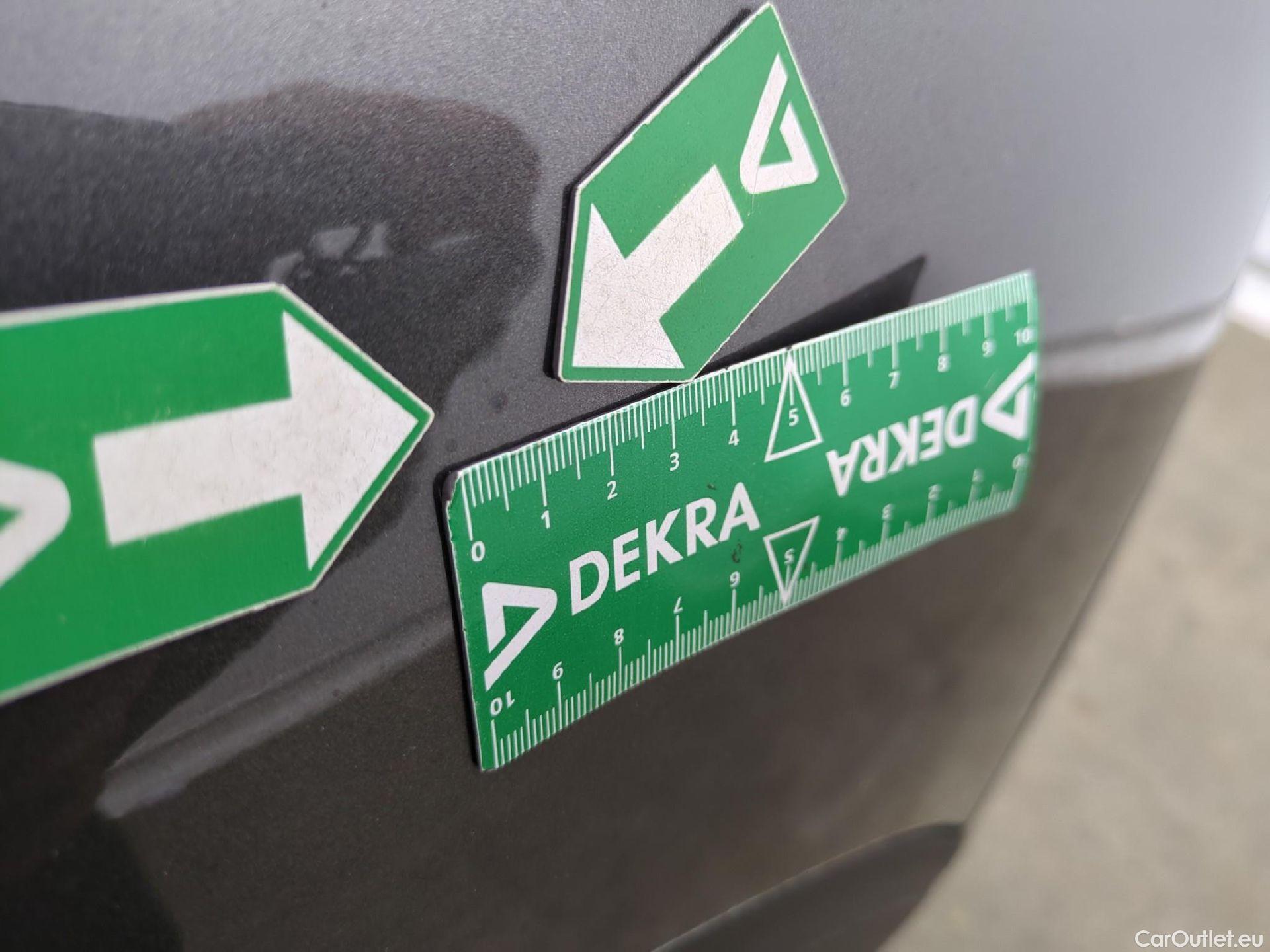  Peugeot  5008  Active Business 1.5 HDi 130CV BVA8 E6d #75