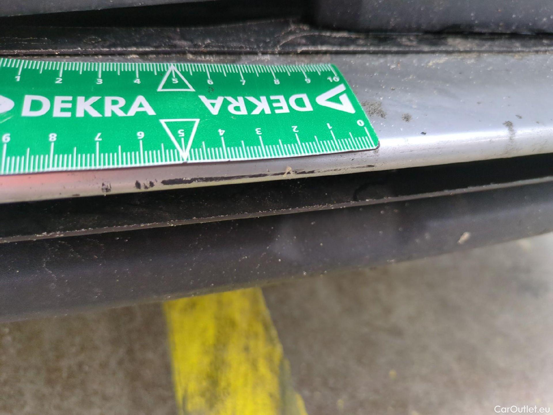  Peugeot  5008  Active Business 1.5 HDi 130CV BVA8 E6d #43