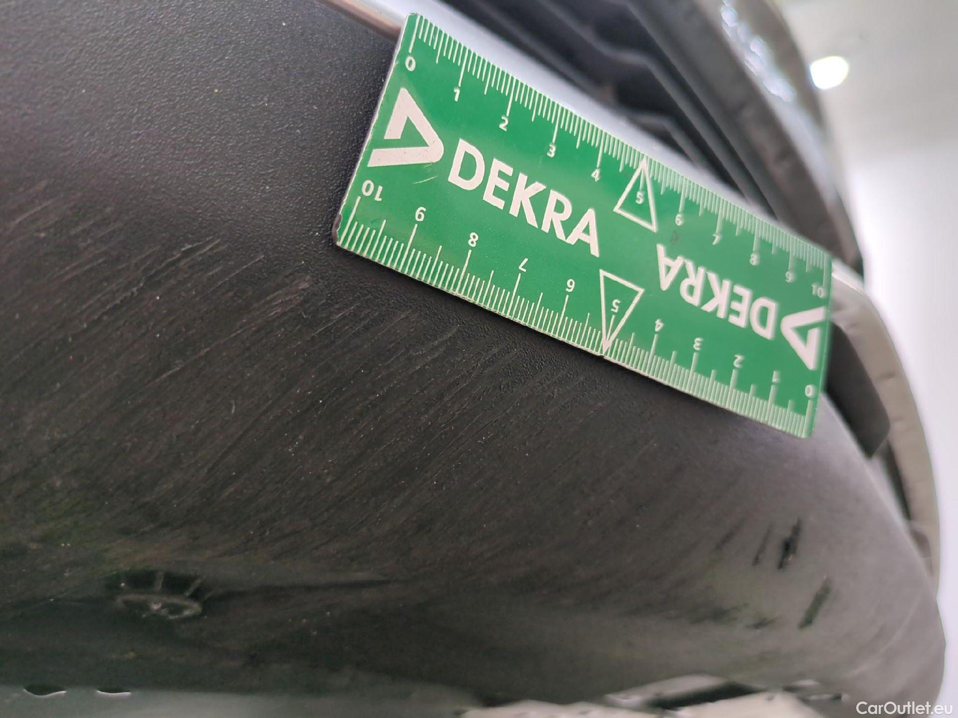  Peugeot  5008  Active Business 1.5 HDi 130CV BVA8 E6d #37