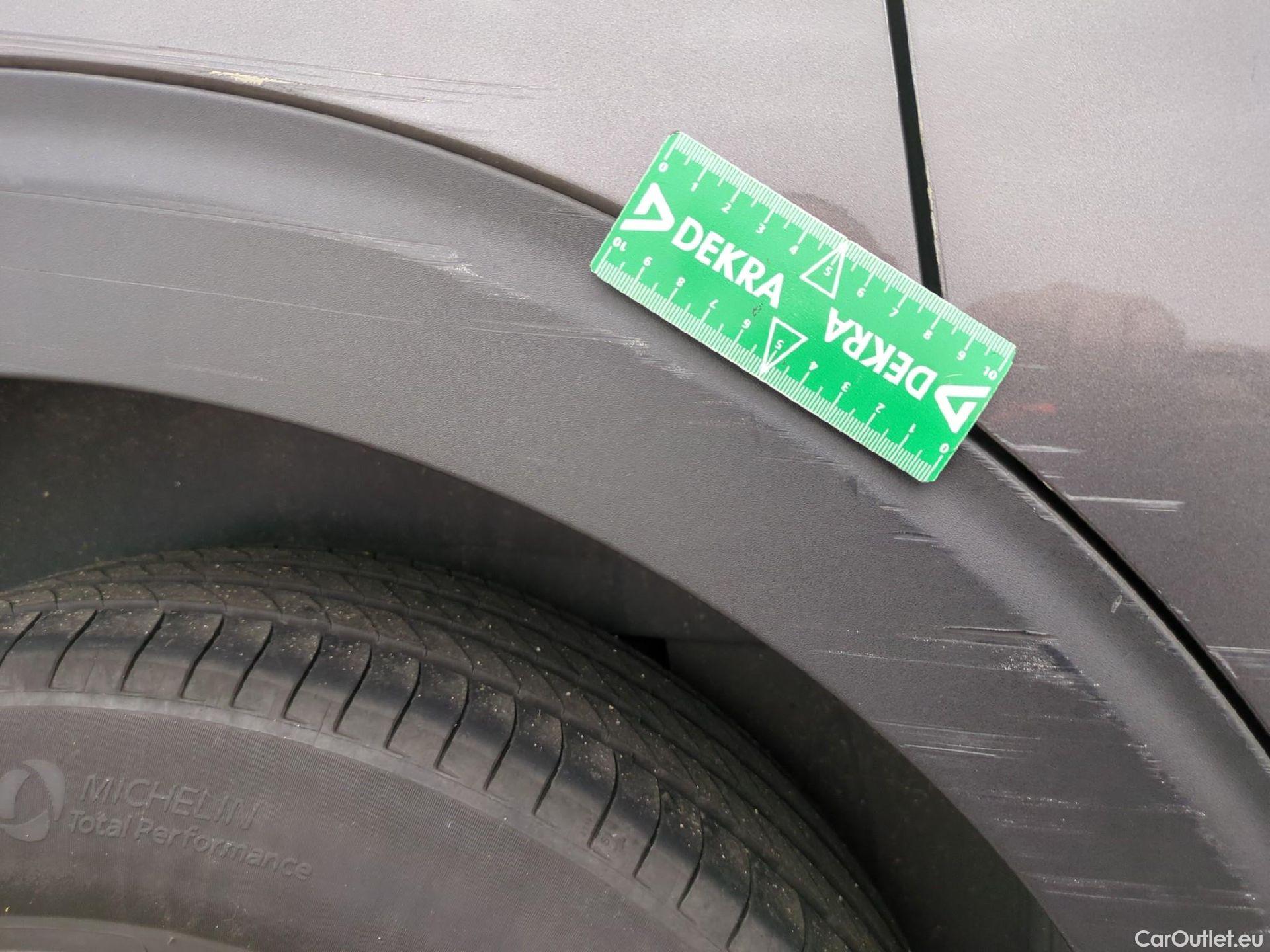  Peugeot  5008  Active Business 1.5 HDi 130CV BVA8 E6d #63