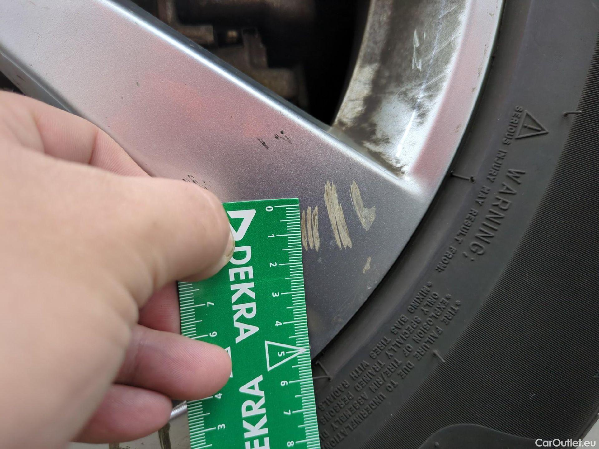  Peugeot  5008  Active Business 1.5 HDi 130CV BVA8 E6d #9