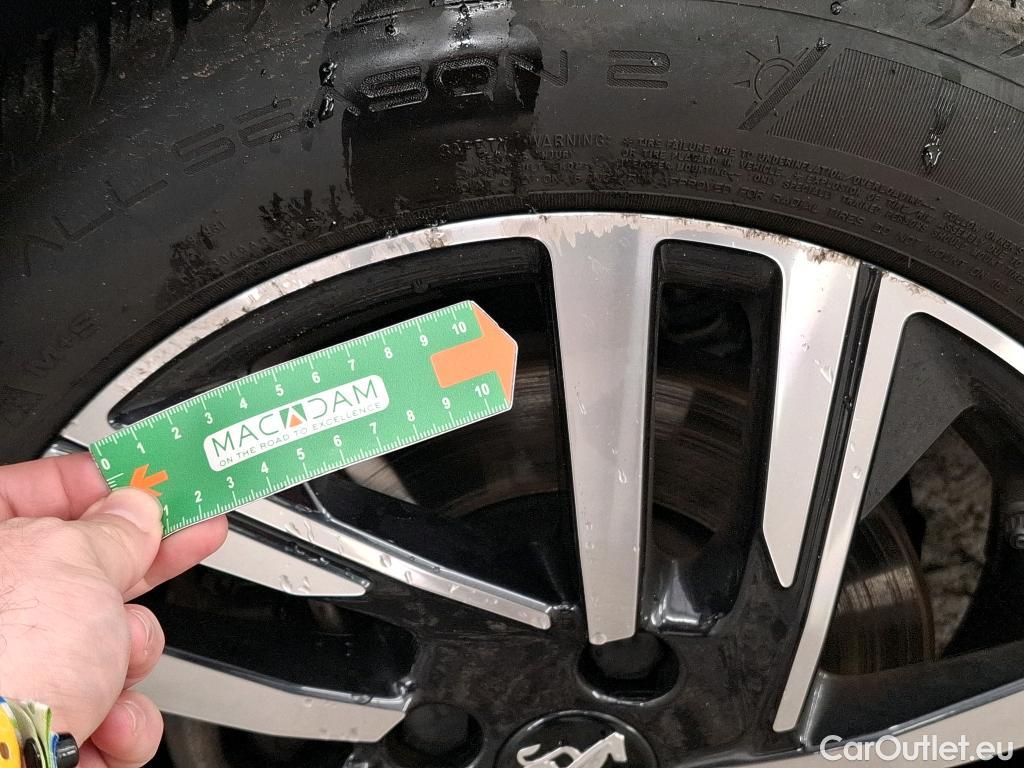  Peugeot  208  Style 1.2 PureTech 100CV BVA8 E6d #12