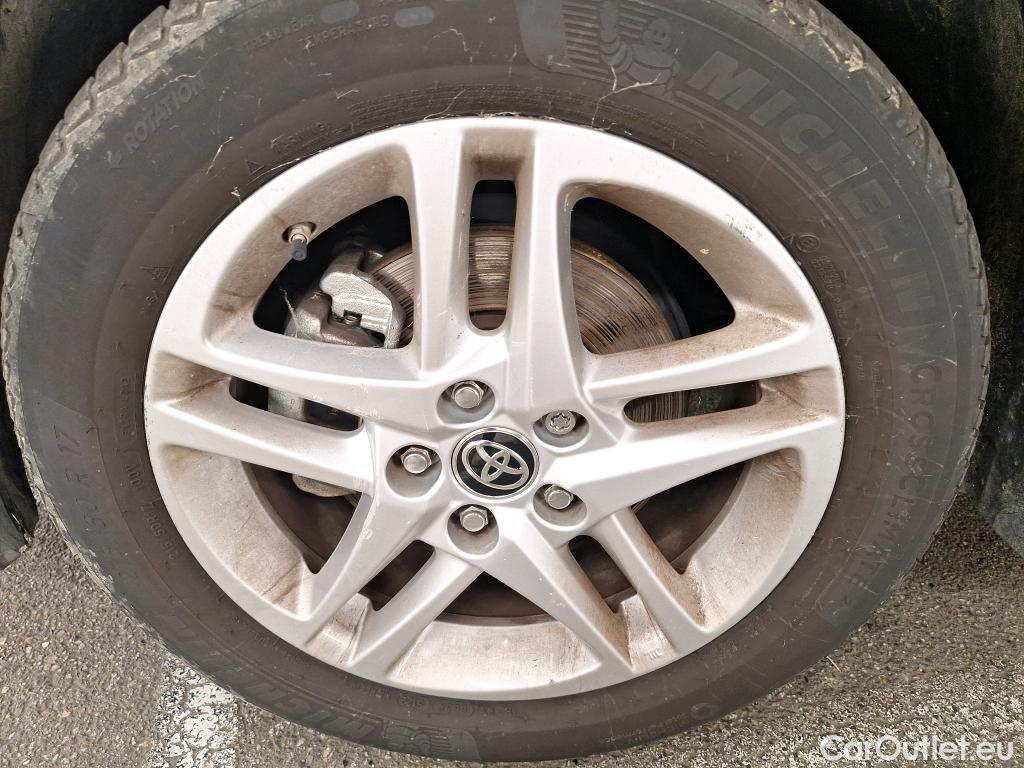  Toyota  C-HR TOYOTA  / 2016 / 5P / SUV 2.0 HYBRIDE 184 DYNAMIC BUSINESS #4