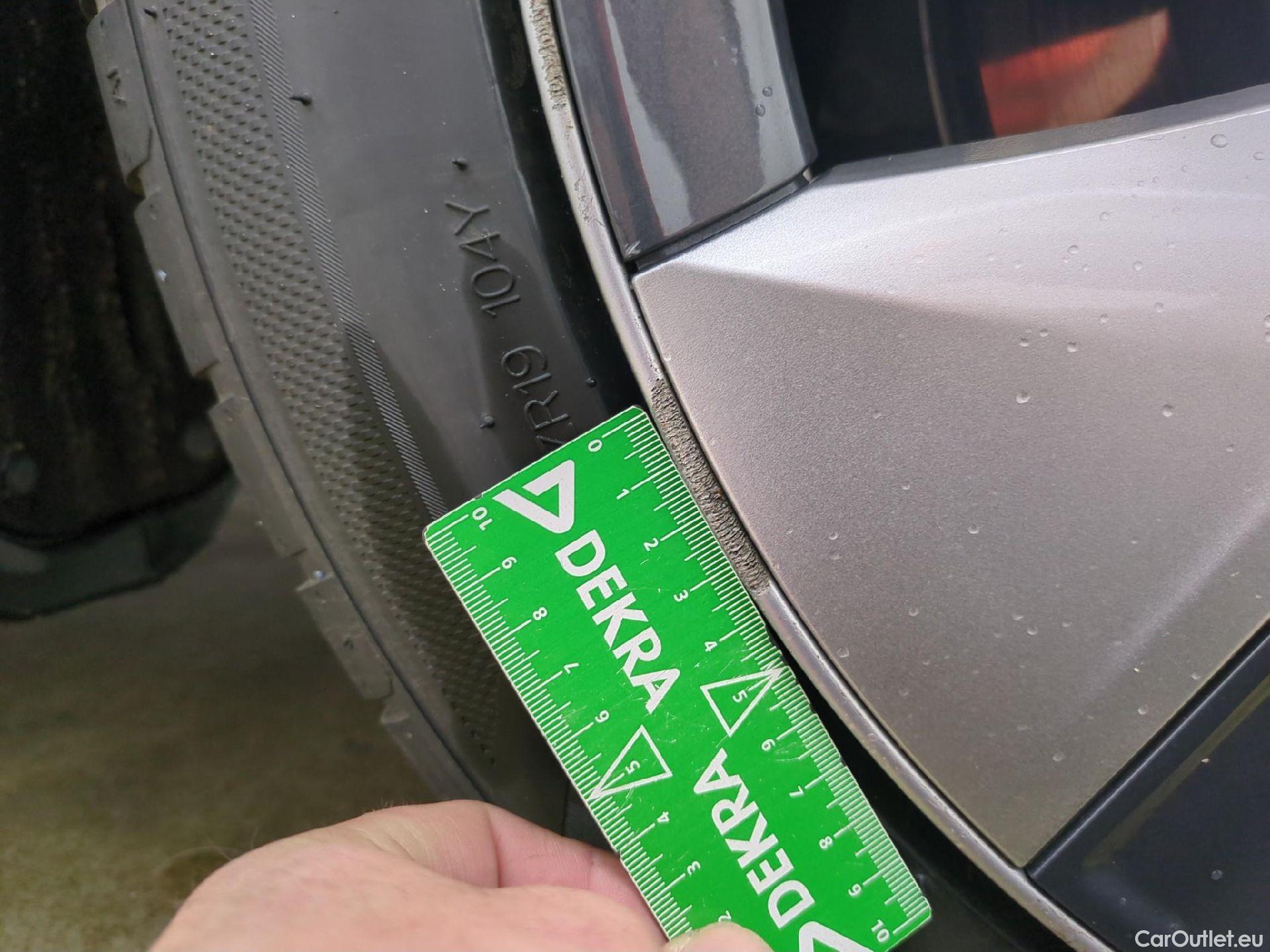  Tesla  Model Y TESLA  / 2020 / 5P / SUV Grand Autonomie Dual Motor AWD #15