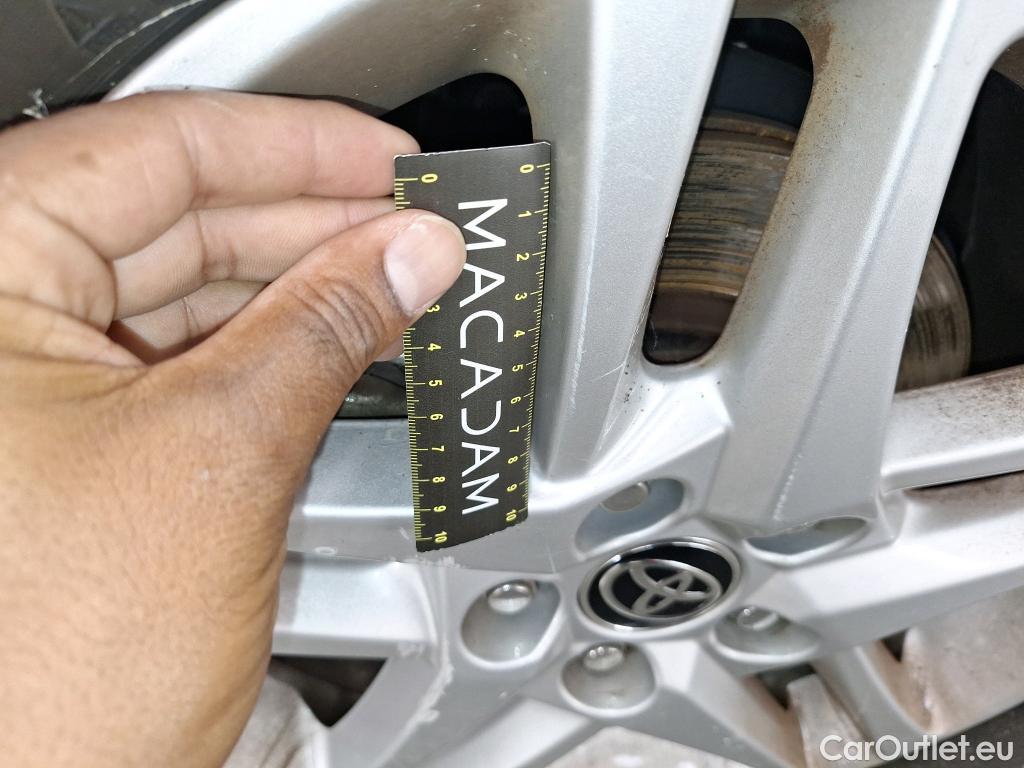  Toyota  C-HR TOYOTA  / 2016 / 5P / SUV 2.0 HYBRIDE 184 DYNAMIC BUSINESS #11