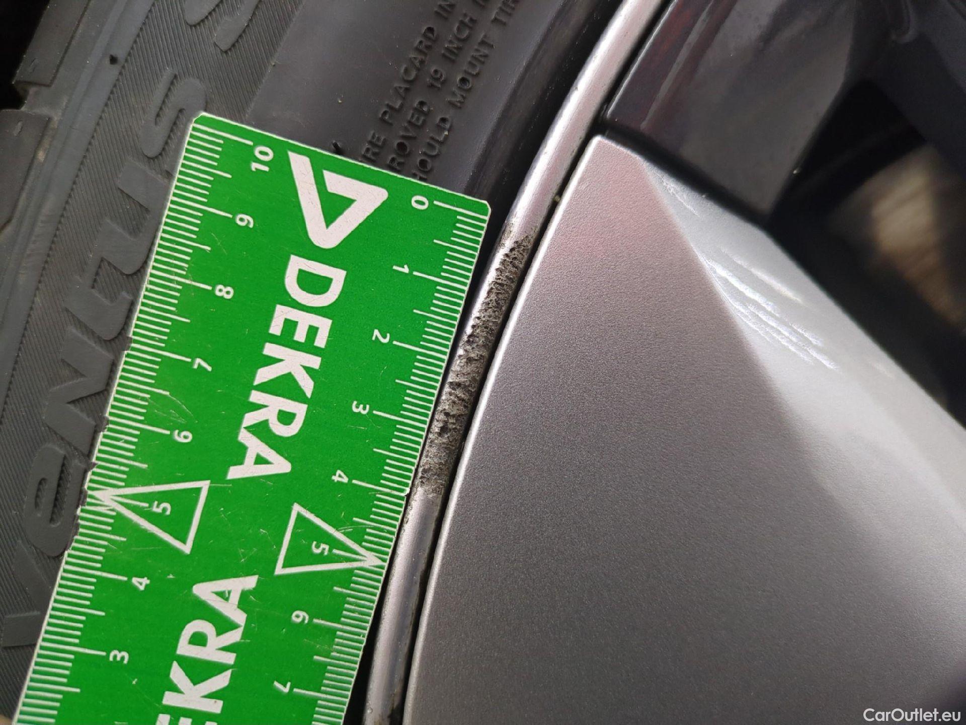  Tesla  Model Y TESLA  / 2020 / 5P / SUV Grand Autonomie Dual Motor AWD #31