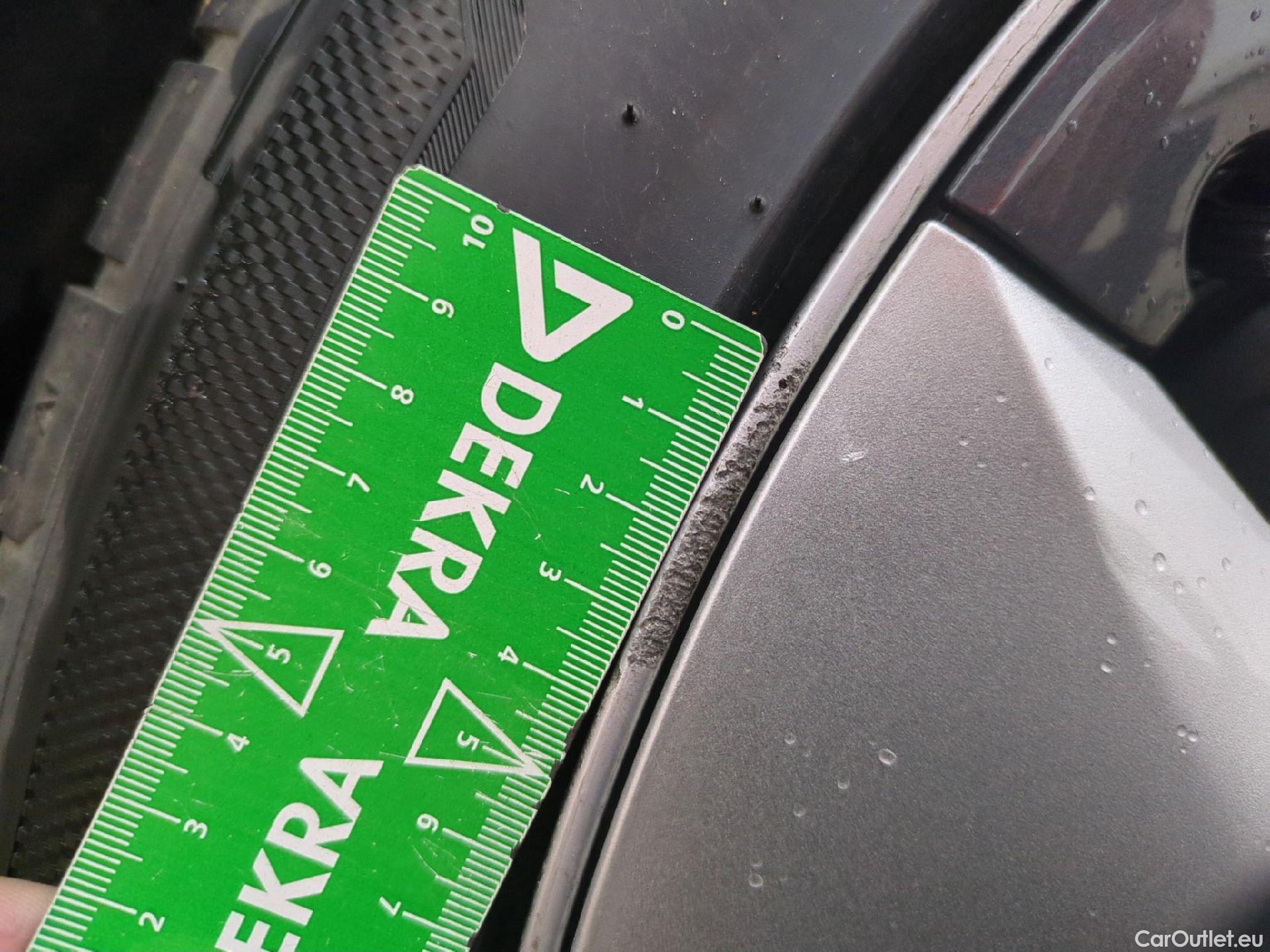  Tesla  Model Y TESLA  / 2020 / 5P / SUV Grand Autonomie Dual Motor AWD #4