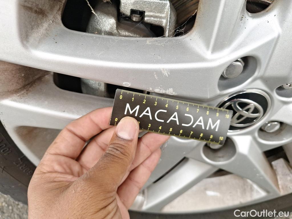  Toyota  C-HR TOYOTA  / 2016 / 5P / SUV 2.0 HYBRIDE 184 DYNAMIC BUSINESS #7