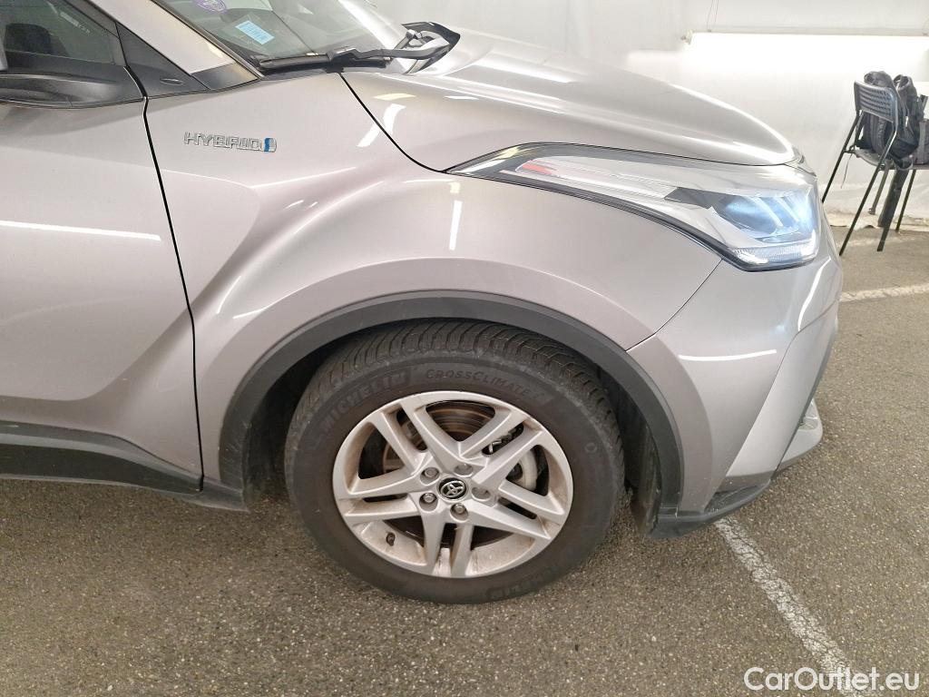  Toyota  C-HR TOYOTA  / 2016 / 5P / SUV 2.0 HYBRIDE 184 DYNAMIC BUSINESS #26