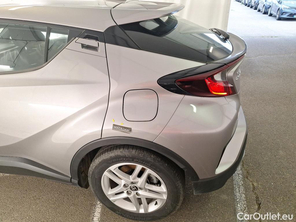  Toyota  C-HR TOYOTA  / 2016 / 5P / SUV 2.0 HYBRIDE 184 DYNAMIC BUSINESS #46