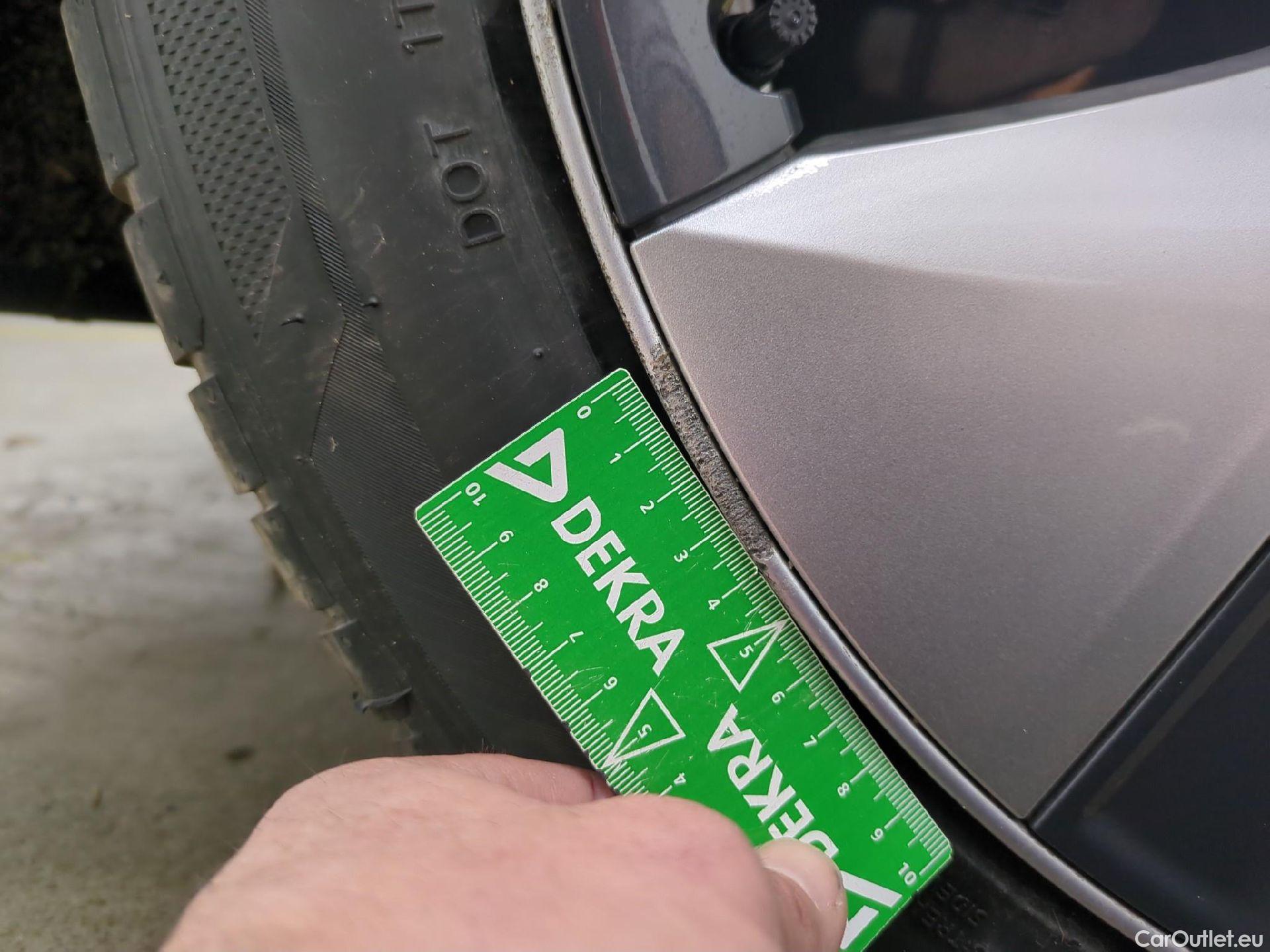  Tesla  Model Y TESLA  / 2020 / 5P / SUV Grand Autonomie Dual Motor AWD #22