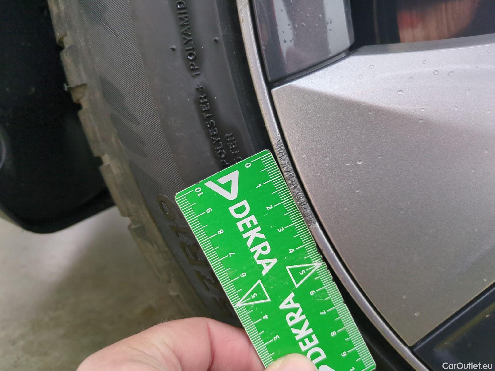  Tesla  Model Y TESLA  / 2020 / 5P / SUV Grand Autonomie Dual Motor AWD #6