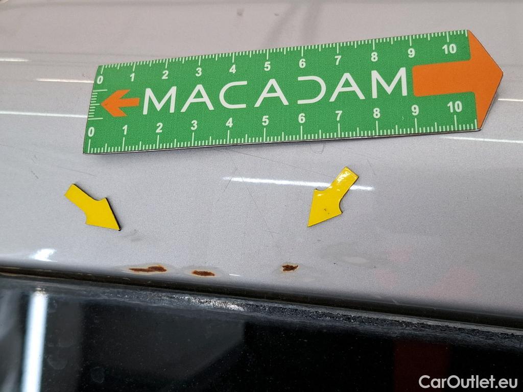  Nissan  Navara NISSAN  / 2015 / 4P / Pick-up King-Cab 2.3 dCi 160 N-CONNECTA #46