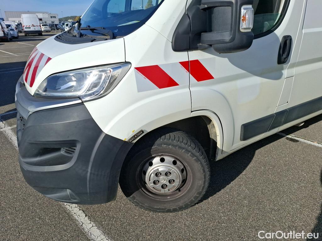  Citroen  Jumper CITROEN  VU 4p Fourgon 35 L2H2 BlueHDi 130 BVM6 Club #24