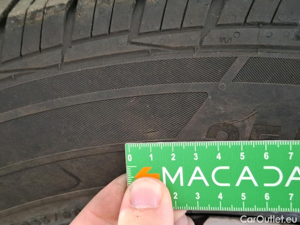  Nissan  Navara NISSAN  / 2015 / 4P / Pick-up King-Cab 2.3 dCi 160 N-CONNECTA #86