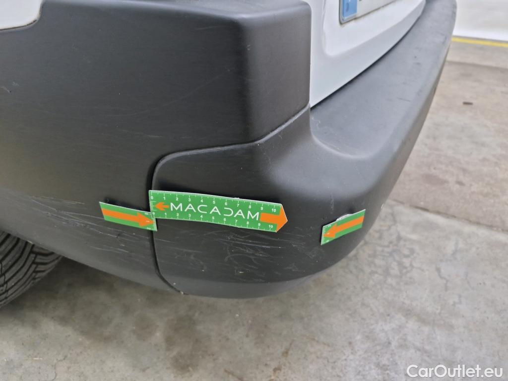  Citroen  Berlingo  Fourgon Driver XL 950 1.5 BlueHDi 100CV BVM5 E6dT #25