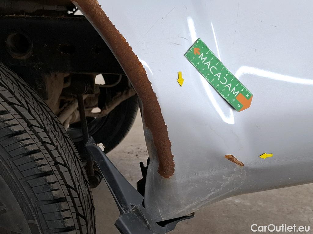  Nissan  Navara NISSAN  / 2015 / 4P / Pick-up King-Cab 2.3 dCi 160 N-CONNECTA #4