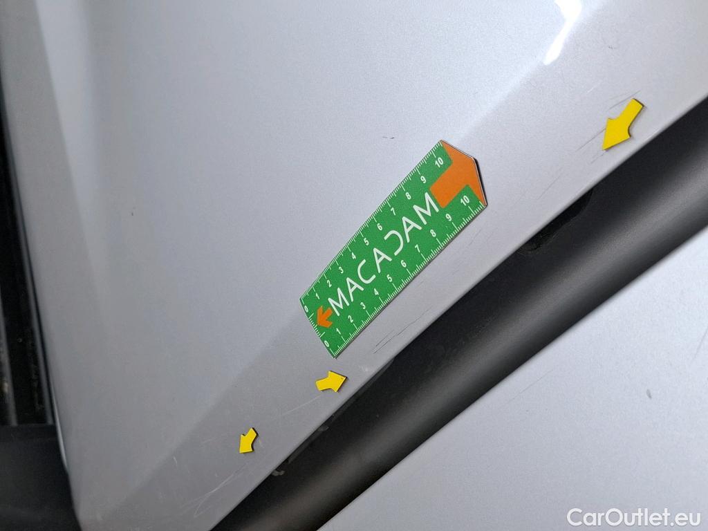  Nissan  Navara NISSAN  / 2015 / 4P / Pick-up King-Cab 2.3 dCi 160 N-CONNECTA #66