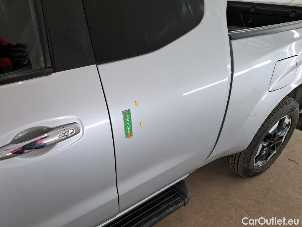  Nissan  Navara NISSAN  / 2015 / 4P / Pick-up King-Cab 2.3 dCi 160 N-CONNECTA #64