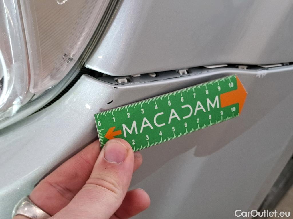  Nissan  Navara NISSAN  / 2015 / 4P / Pick-up King-Cab 2.3 dCi 160 N-CONNECTA #92