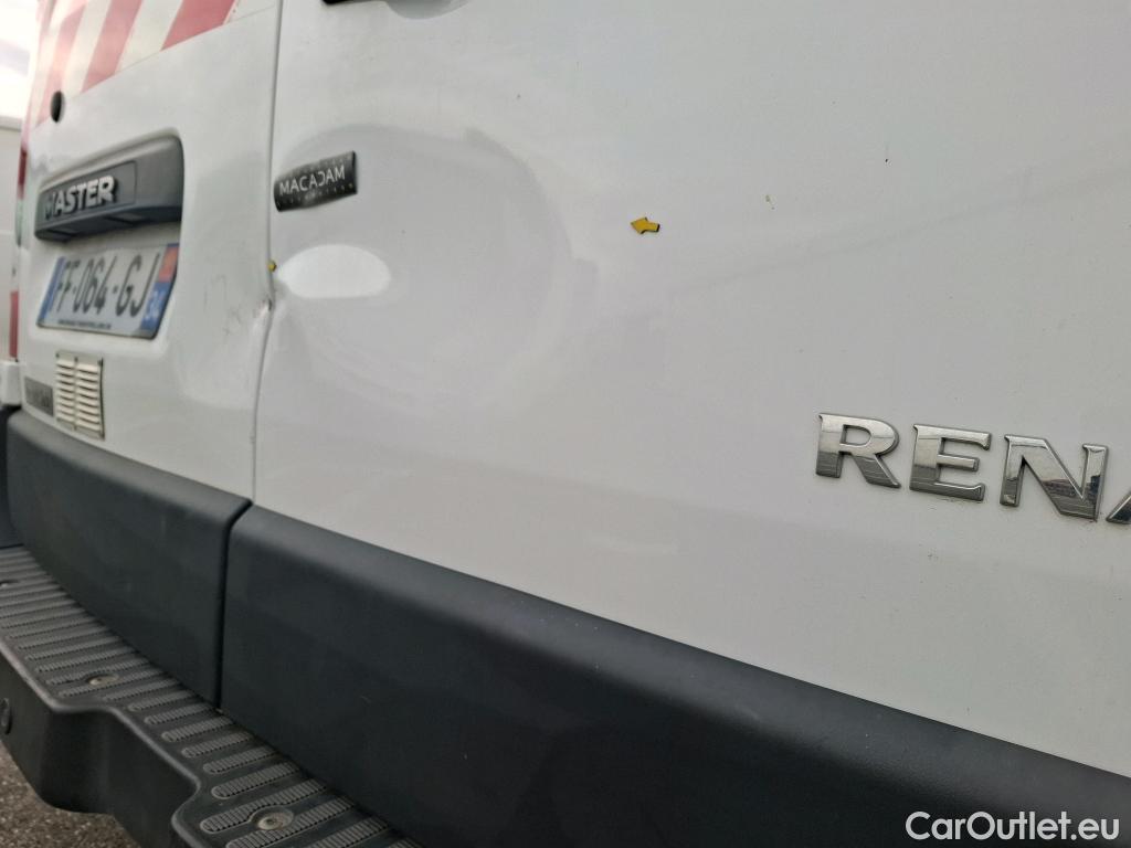  Renault  Master RENAULT  VU 4p Fourgon FG GCf Trac F3500 L2H2 Energy dCi 145 E6 #11