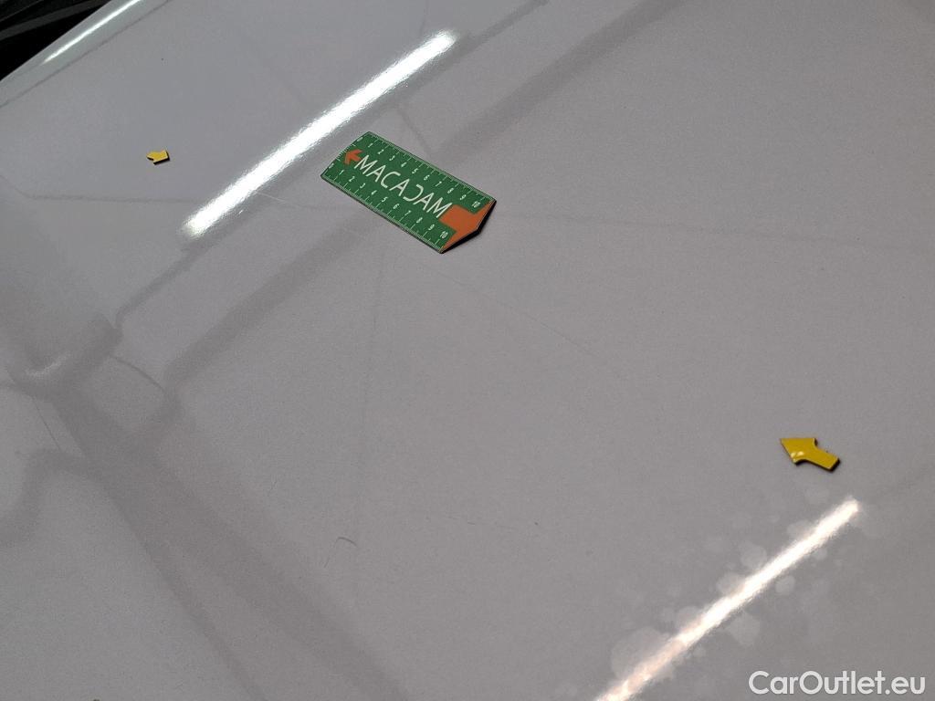  Nissan  Navara NISSAN  / 2015 / 4P / Pick-up King-Cab 2.3 dCi 160 N-CONNECTA #137