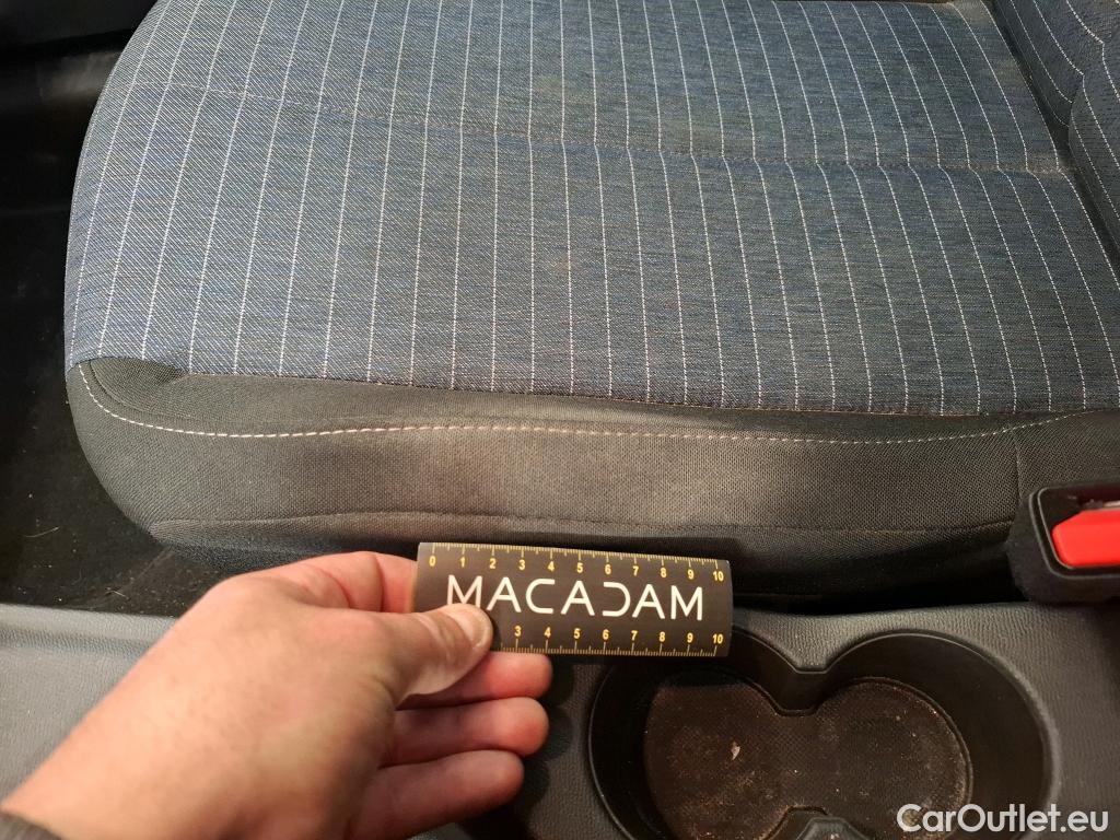  Peugeot  208  Premium 1.5 HDi 100CV BVM6 E6d #4