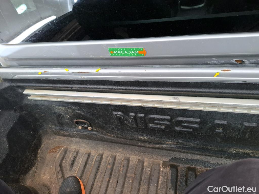  Nissan  Navara NISSAN  / 2015 / 4P / Pick-up King-Cab 2.3 dCi 160 N-CONNECTA #139