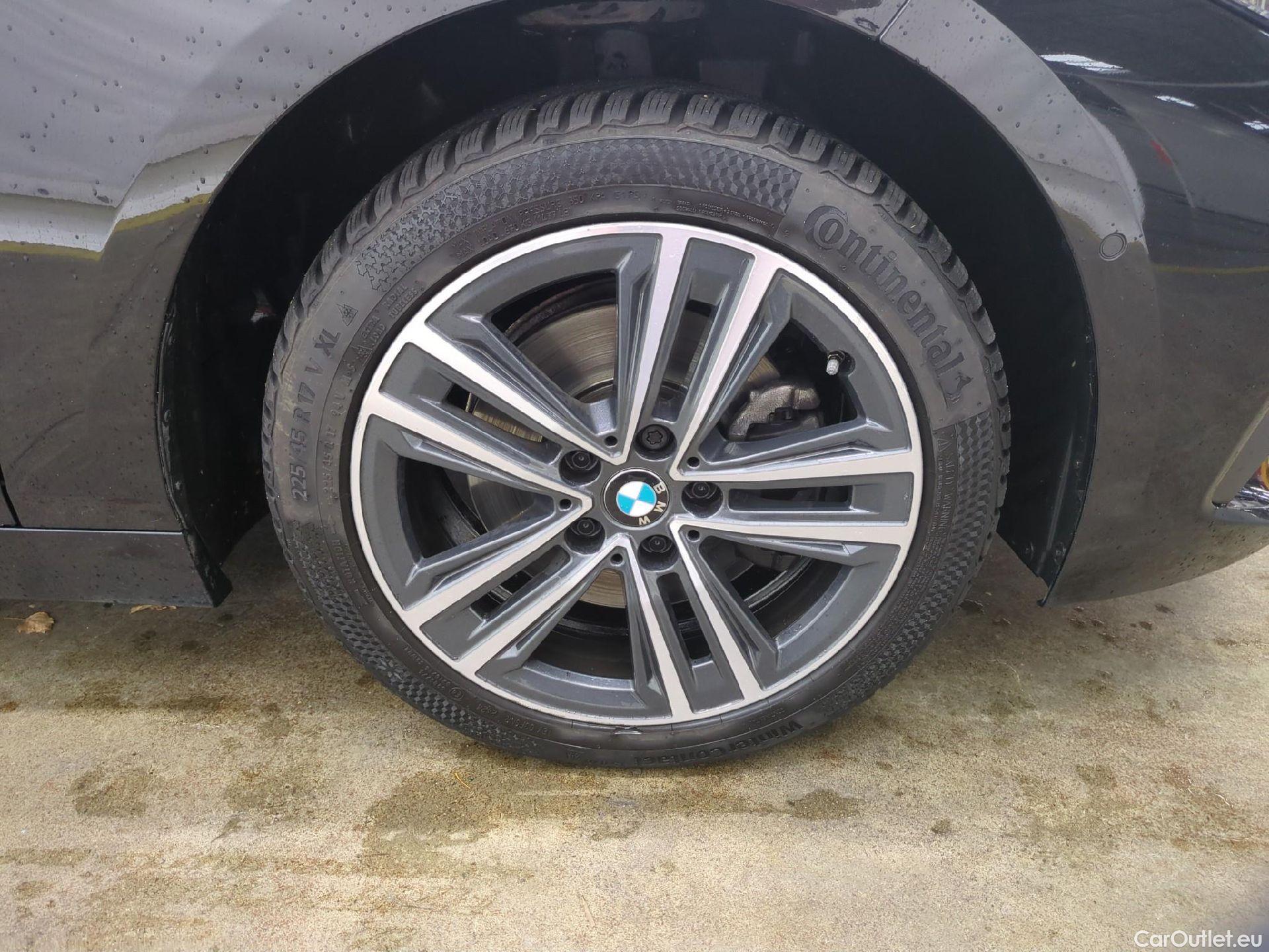  Bmw  Serie 1 Série 1 Berline 118 d Lounge 2.0 150CV BVA8 E6d #19