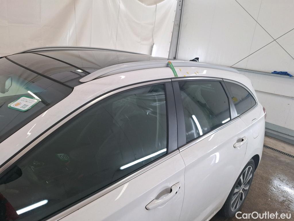  Hyundai  i30  cw Creative 1.6 CRDi 115CV BVA7 E6d #25