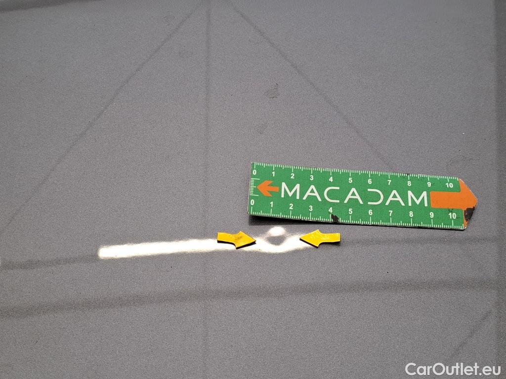  Mercedes  A-Klasse MERCEDES-BENZ Classe A Compact / 2018 / 5P / Berline A 180 d Business Line BVA #29