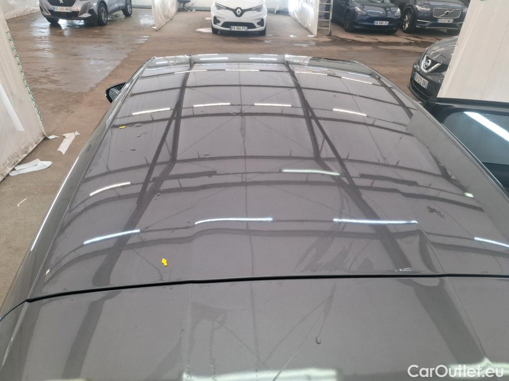  DS  DS7 DS DS 7 Crossback / 2017 / 5P / SUV BlueHDi 130 Auto Executive #1