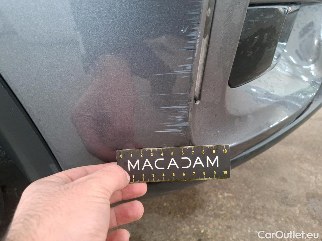  DS  DS7 DS DS 7 Crossback / 2017 / 5P / SUV BlueHDi 130 Auto Executive #57