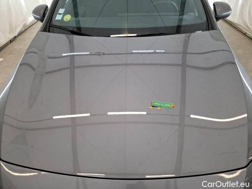  Mercedes  A-Klasse MERCEDES-BENZ Classe A Compact / 2018 / 5P / Berline A 180 d Business Line BVA #28