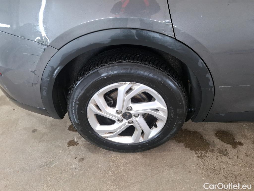  DS  DS7 DS DS 7 Crossback / 2017 / 5P / SUV BlueHDi 130 Auto Executive #70