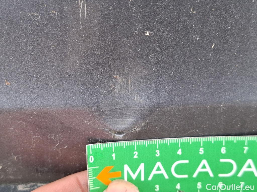  Mercedes  A-Klasse MERCEDES-BENZ Classe A Compact / 2018 / 5P / Berline A 180 d Business Line BVA #6