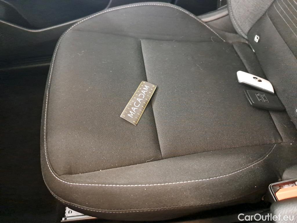  Renault  Captur RENAULT  / 2019 / 5P / SUV Business TCe 140 EDC FAP -21 #13