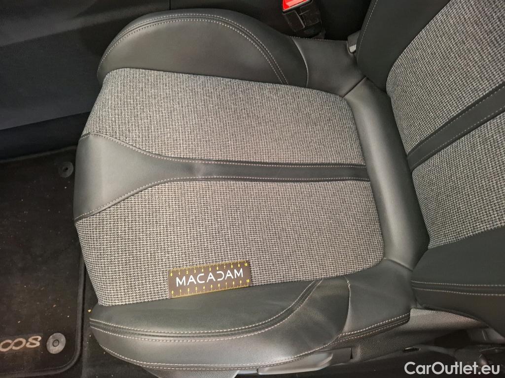  Peugeot  3008  Allure Business 1.2 PureTech 130CV BVA8 E6d #1