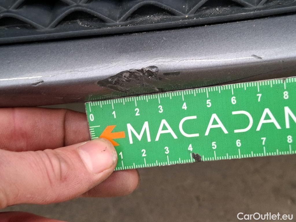  Mercedes  A-Klasse MERCEDES-BENZ Classe A Compact / 2018 / 5P / Berline A 180 d Business Line BVA #15