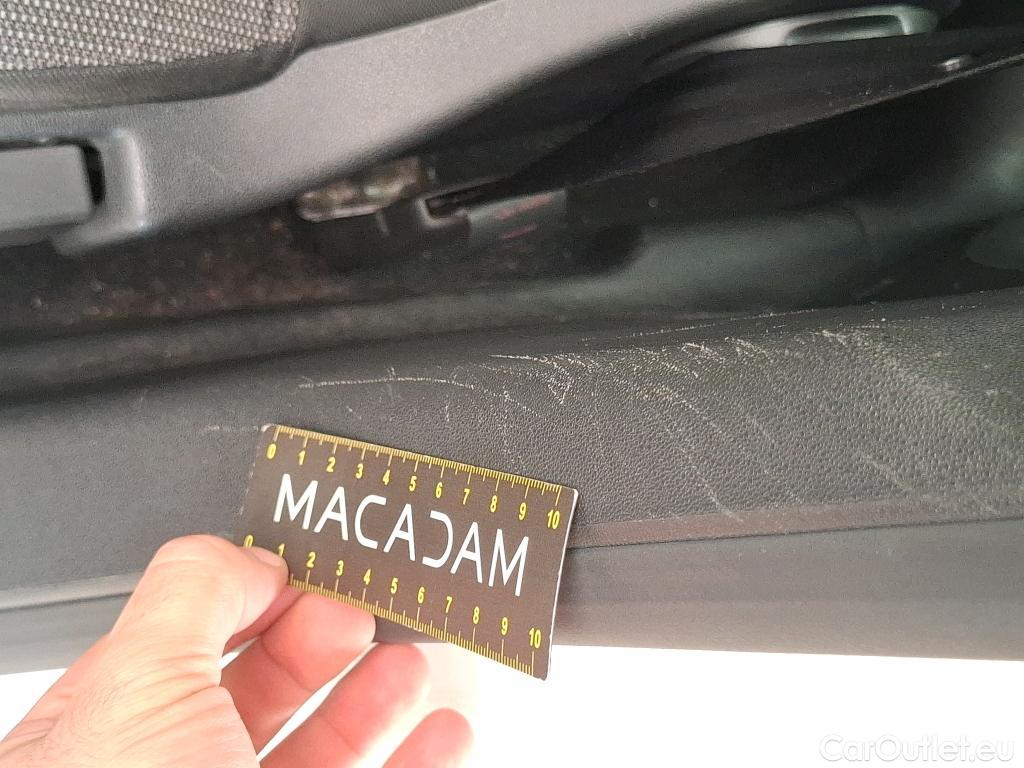  Citroen  C3  Feel 1.2 PureTech 80CV BVM5 E6 #10