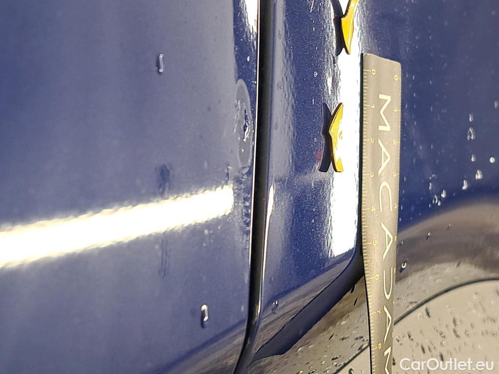  Renault  Captur RENAULT  / 2019 / 5P / SUV Business TCe 140 EDC FAP -21 #17